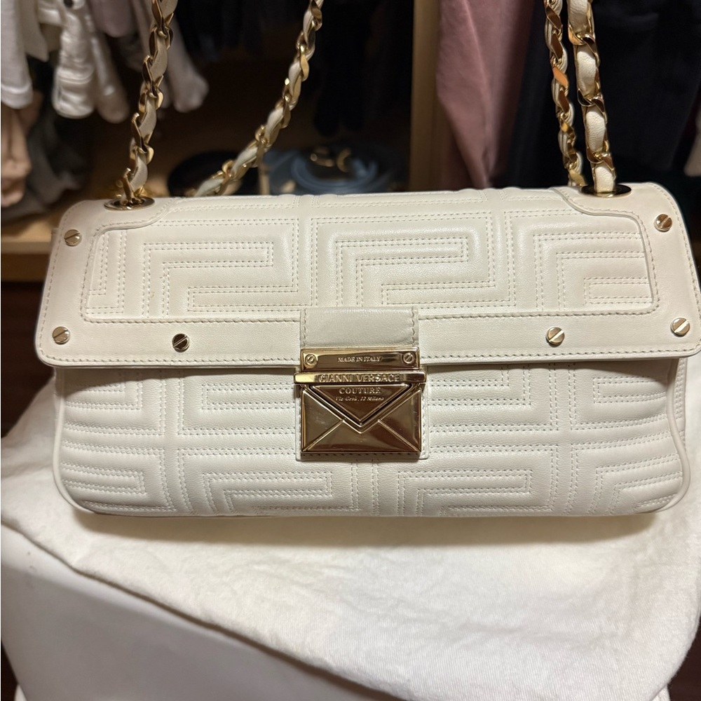 Gianni Versace Couture White Patent Leather Gold Chain Medium Shoulder Bag